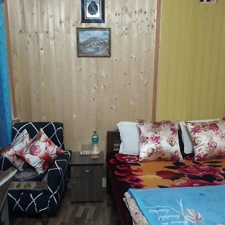 Smriya Homestay Дарджилинг Экстерьер фото