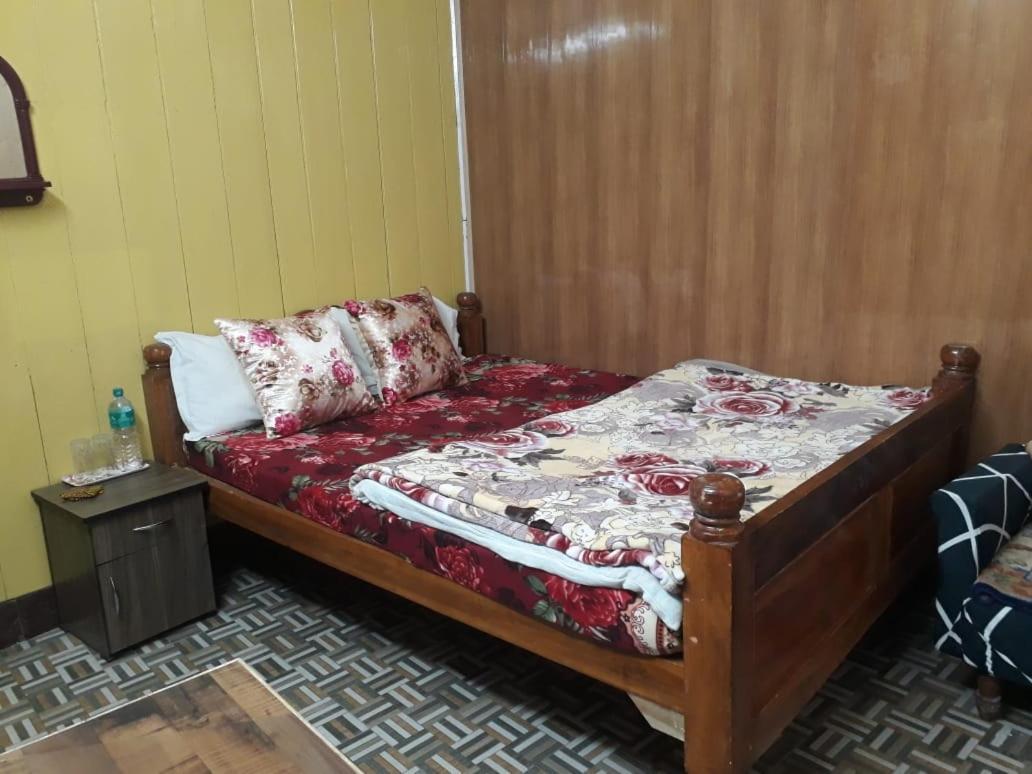 Smriya Homestay Дарджилинг Экстерьер фото
